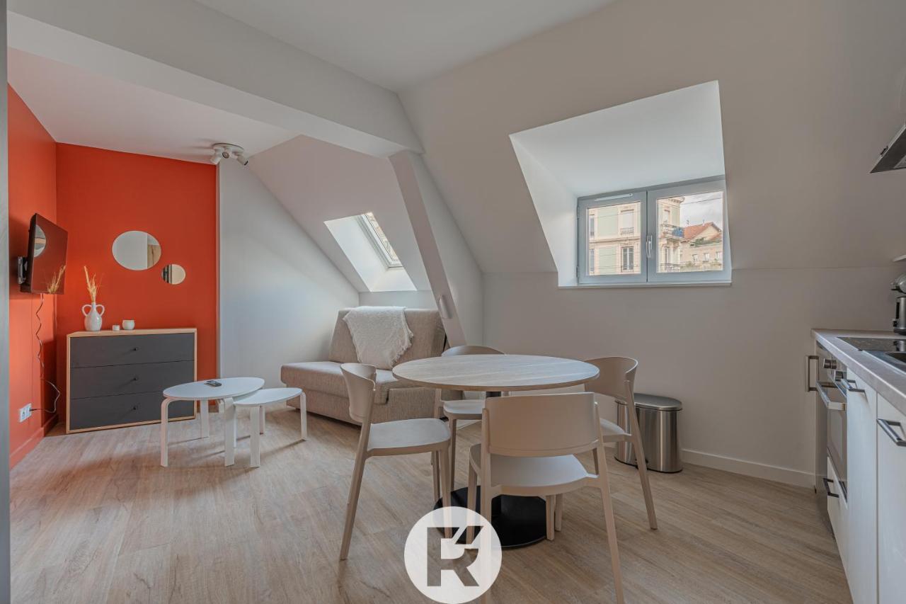 R'Apparts Le Palazzo Гренобль Экстерьер фото